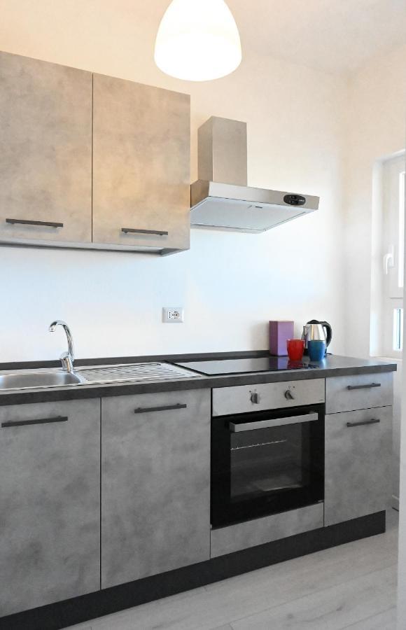 Lyceum Flat Διαμέρισμα Όλμπια Εξωτερικό φωτογραφία